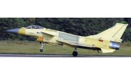 Trung Quốc sản xuất hàng loạt máy bay chiến đấu J-10B ảnh 1